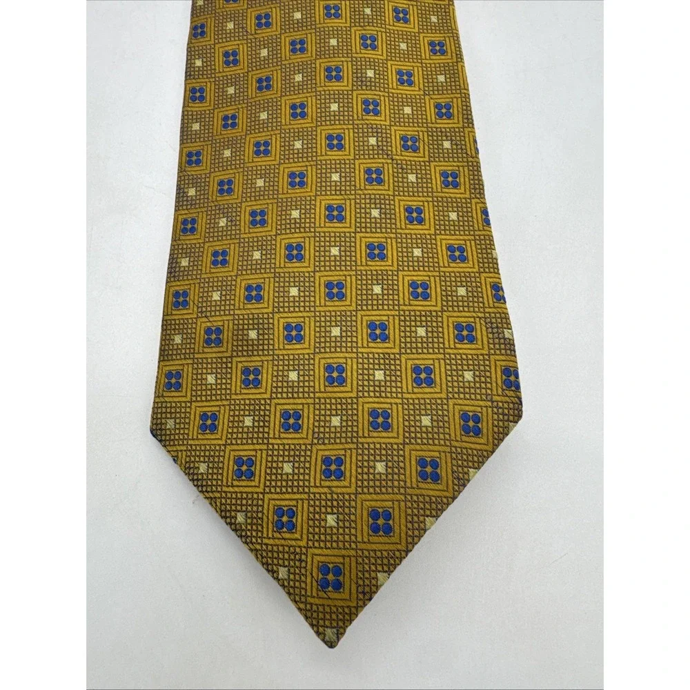 Geoffrey Beene Mens Gold Handmade 100%‎ Silk Necktie 58 X 3 3/4